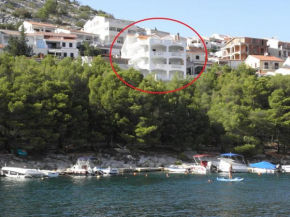 Apartments Snjeza